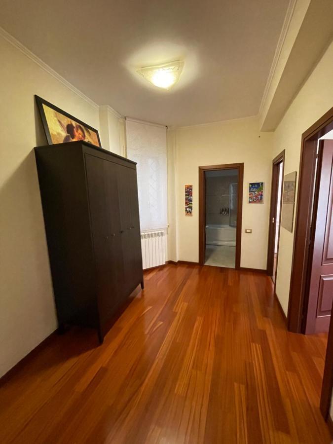 Casa Alessi In Elegant, Spacious And Comfortable Rome