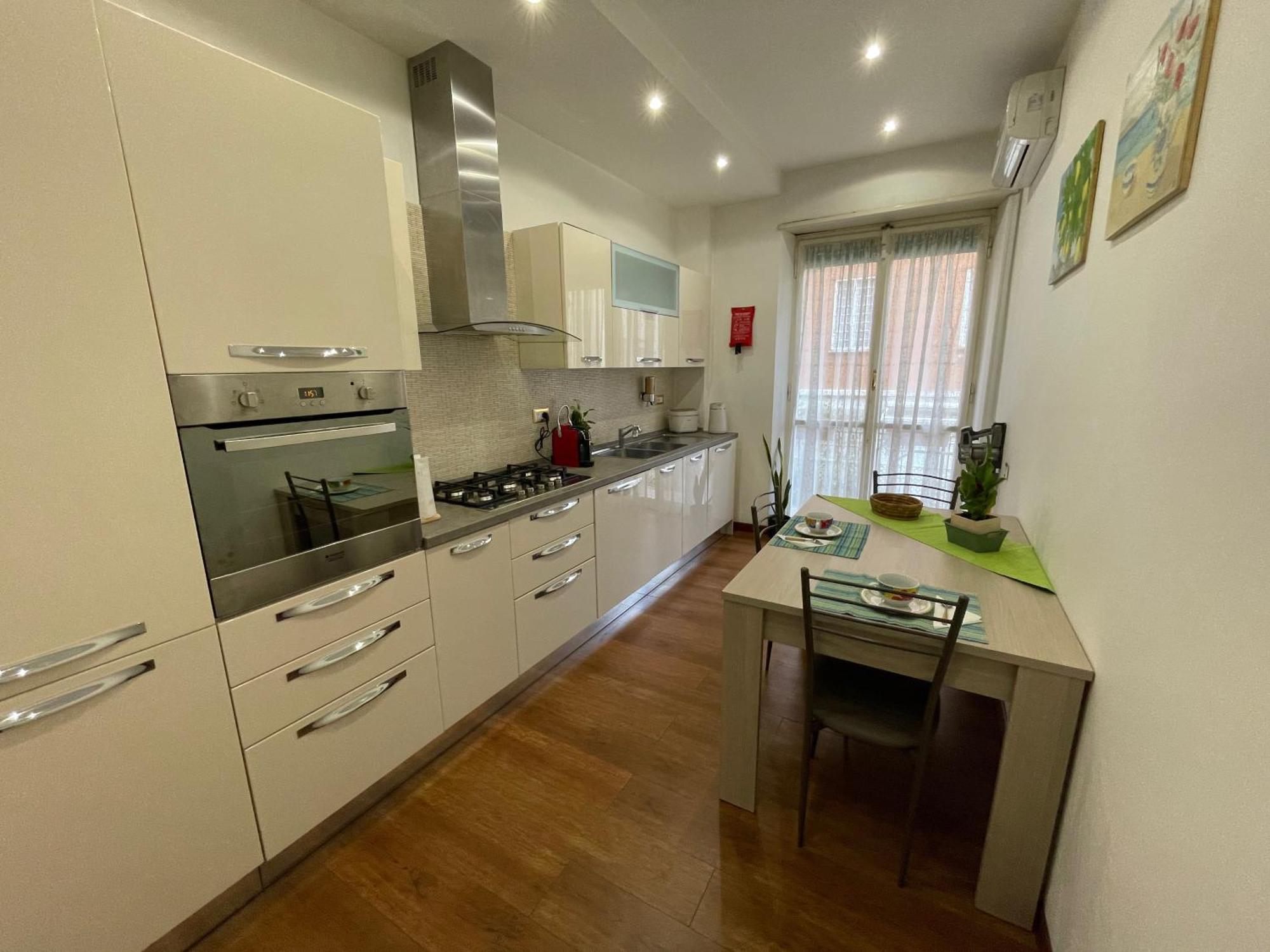 Casa Alessi In Elegant, Spacious And Comfortable Apartment